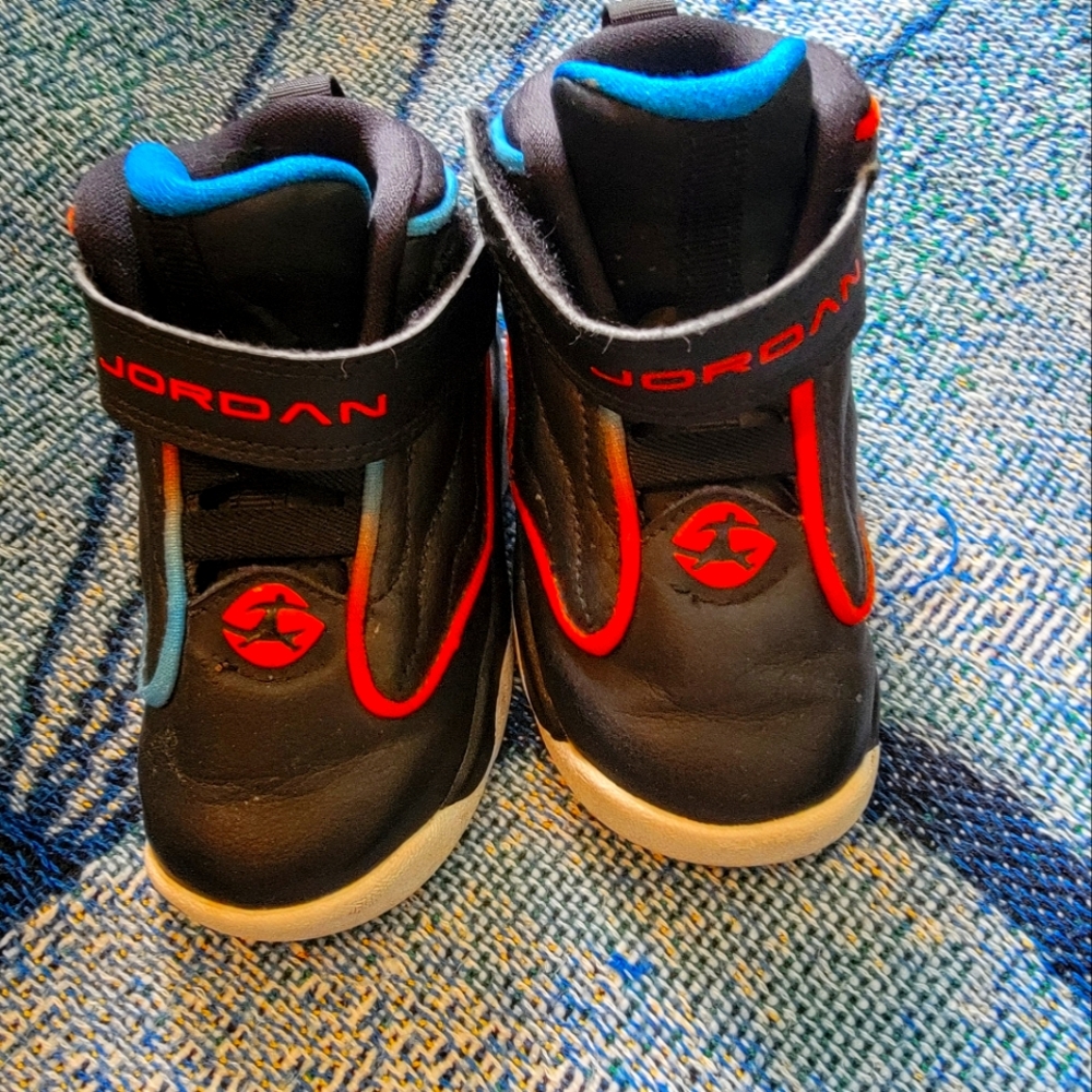 Air Jordan Shoes EUC
